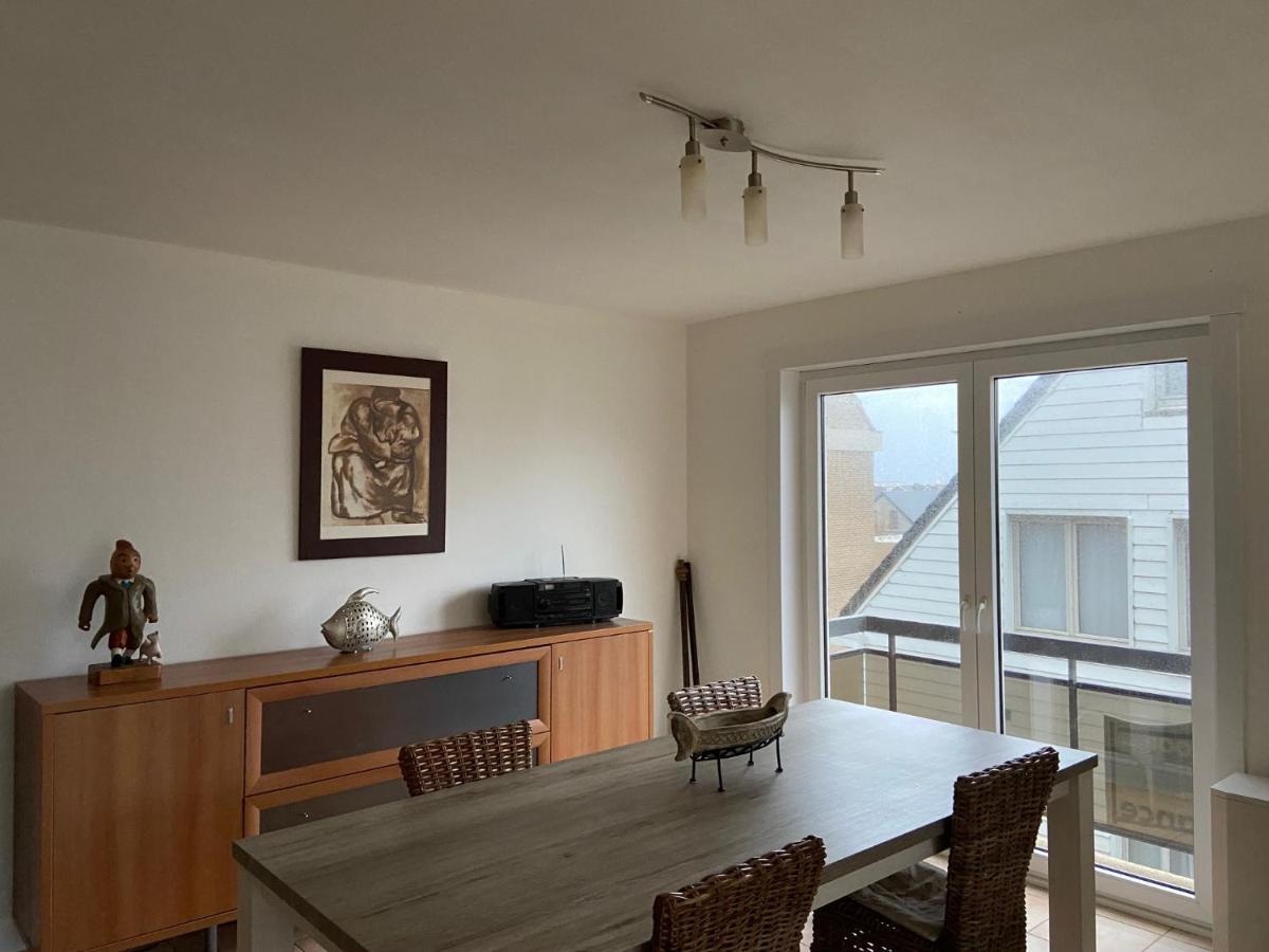 Ruim Zonnig Appartement Op 50M Van Strand Oostende Eksteriør bilde