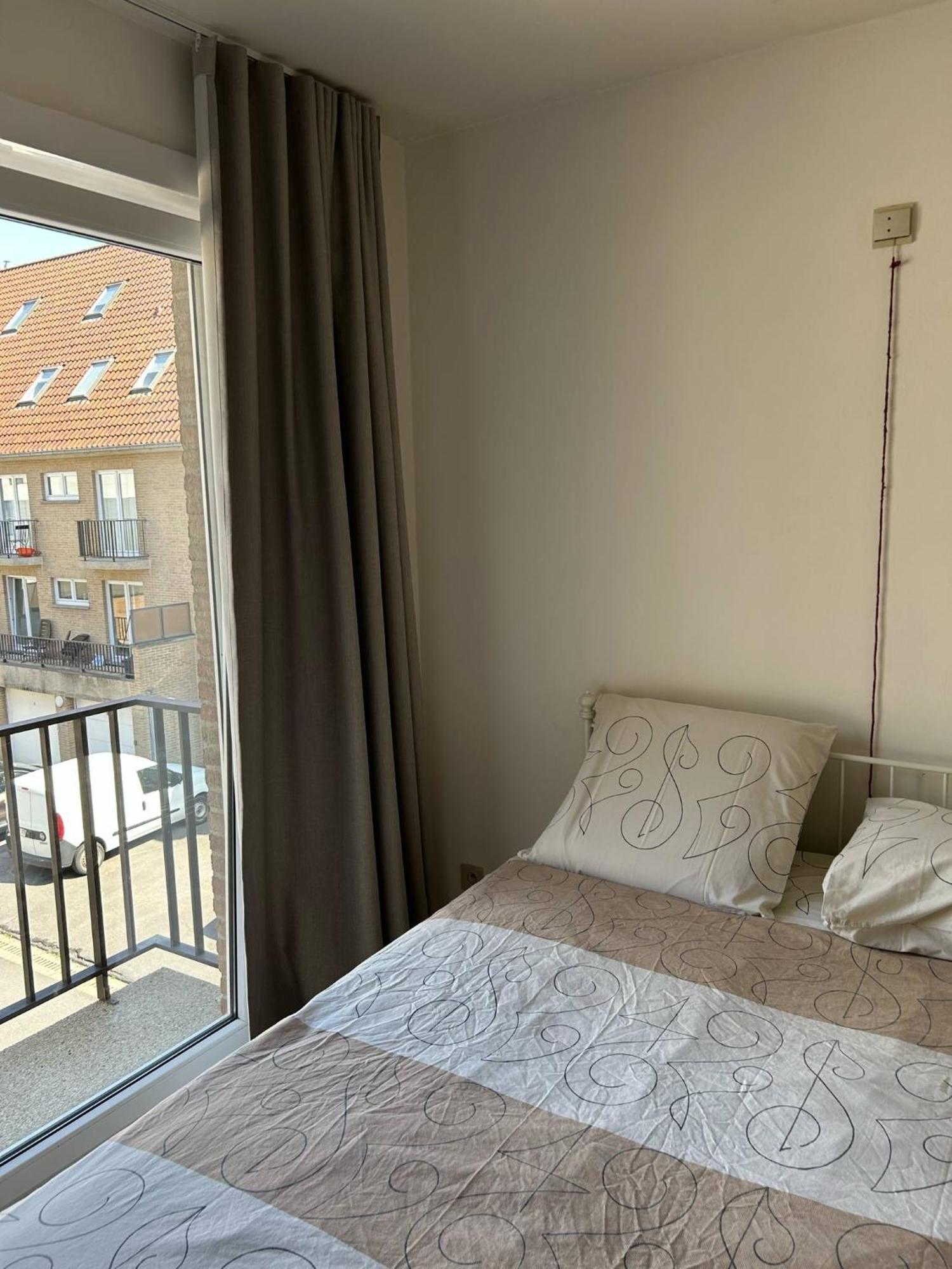 Ruim Zonnig Appartement Op 50M Van Strand Oostende Eksteriør bilde