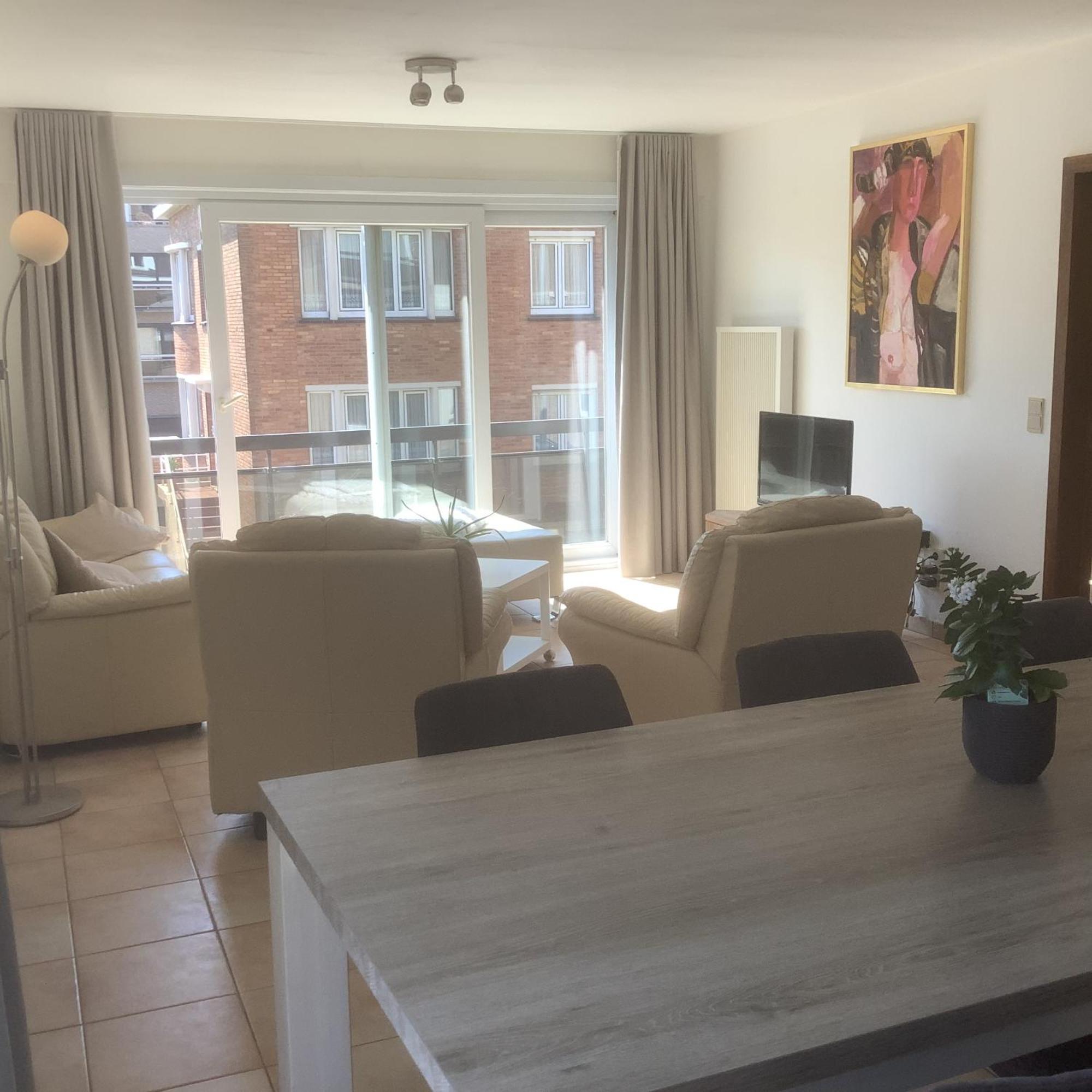 Ruim Zonnig Appartement Op 50M Van Strand Oostende Eksteriør bilde